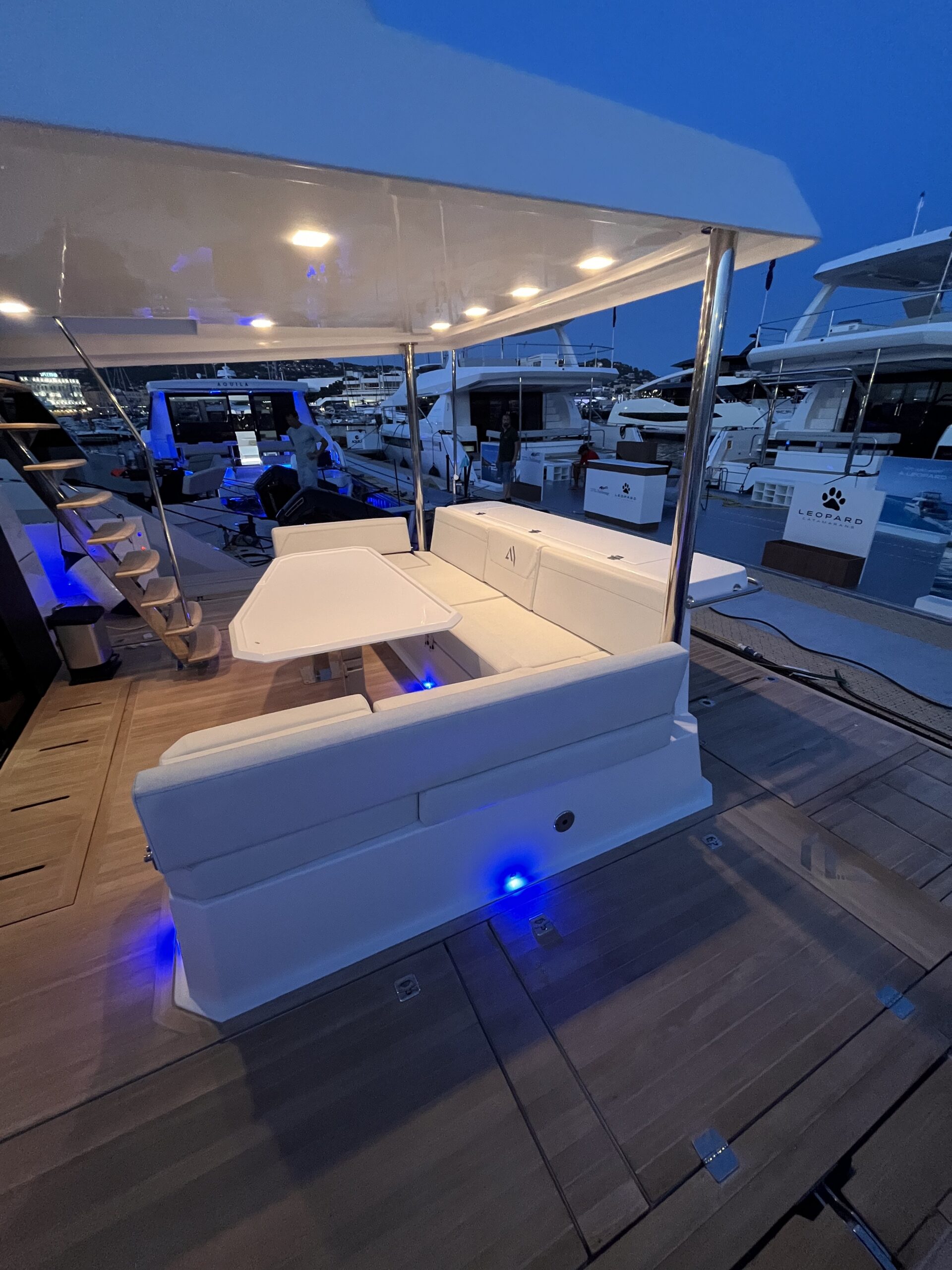 Aventura 45 - Cockpit