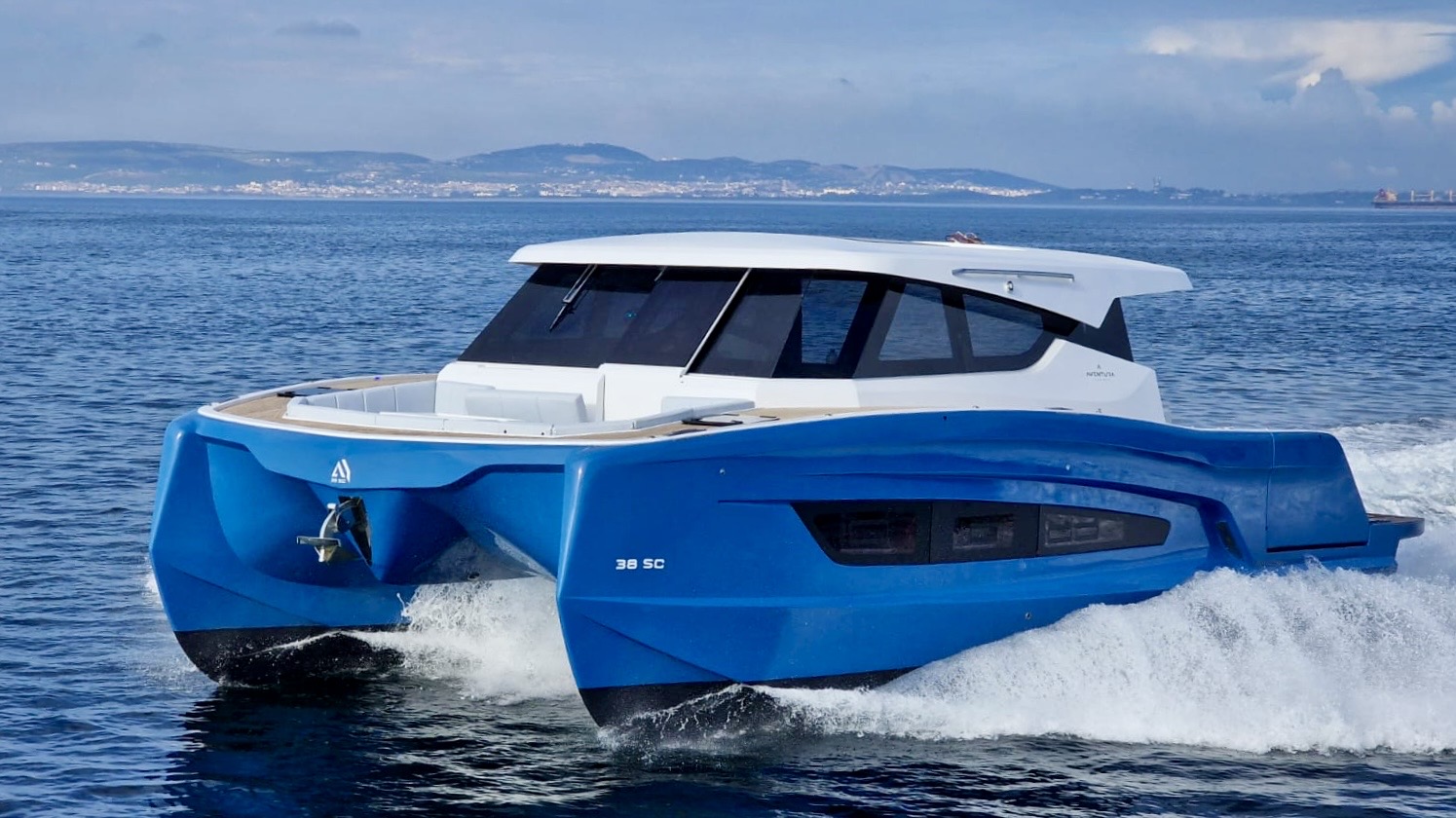 Aventura 38 SC