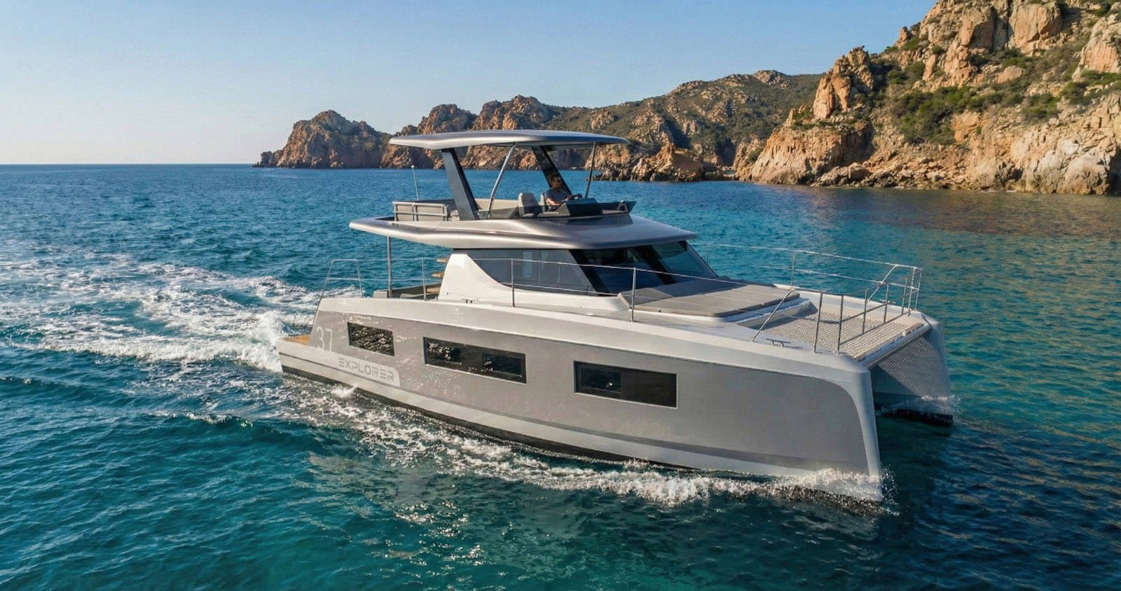 Aventura 37 Explorer