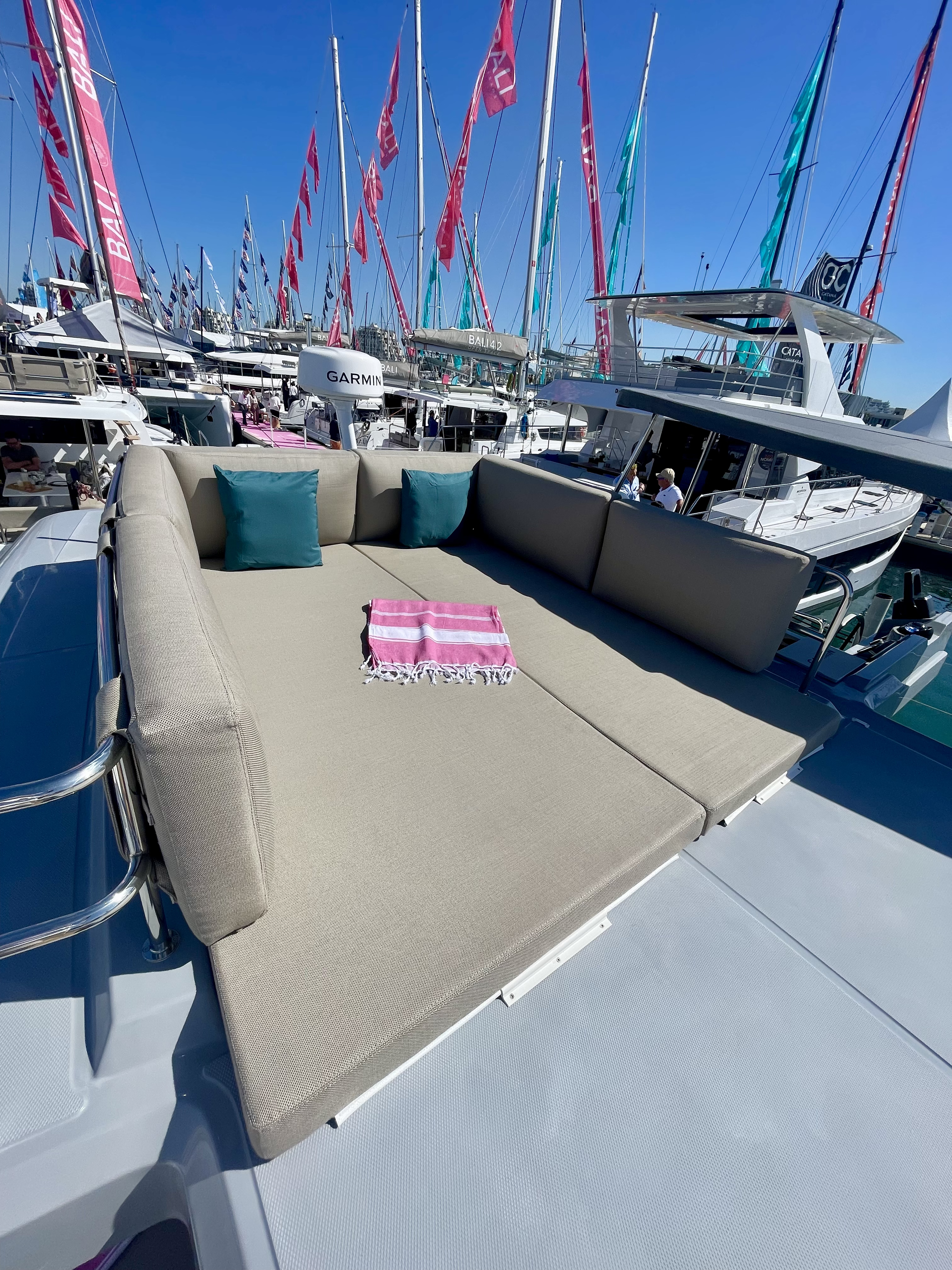 Aventura 37 Explorer