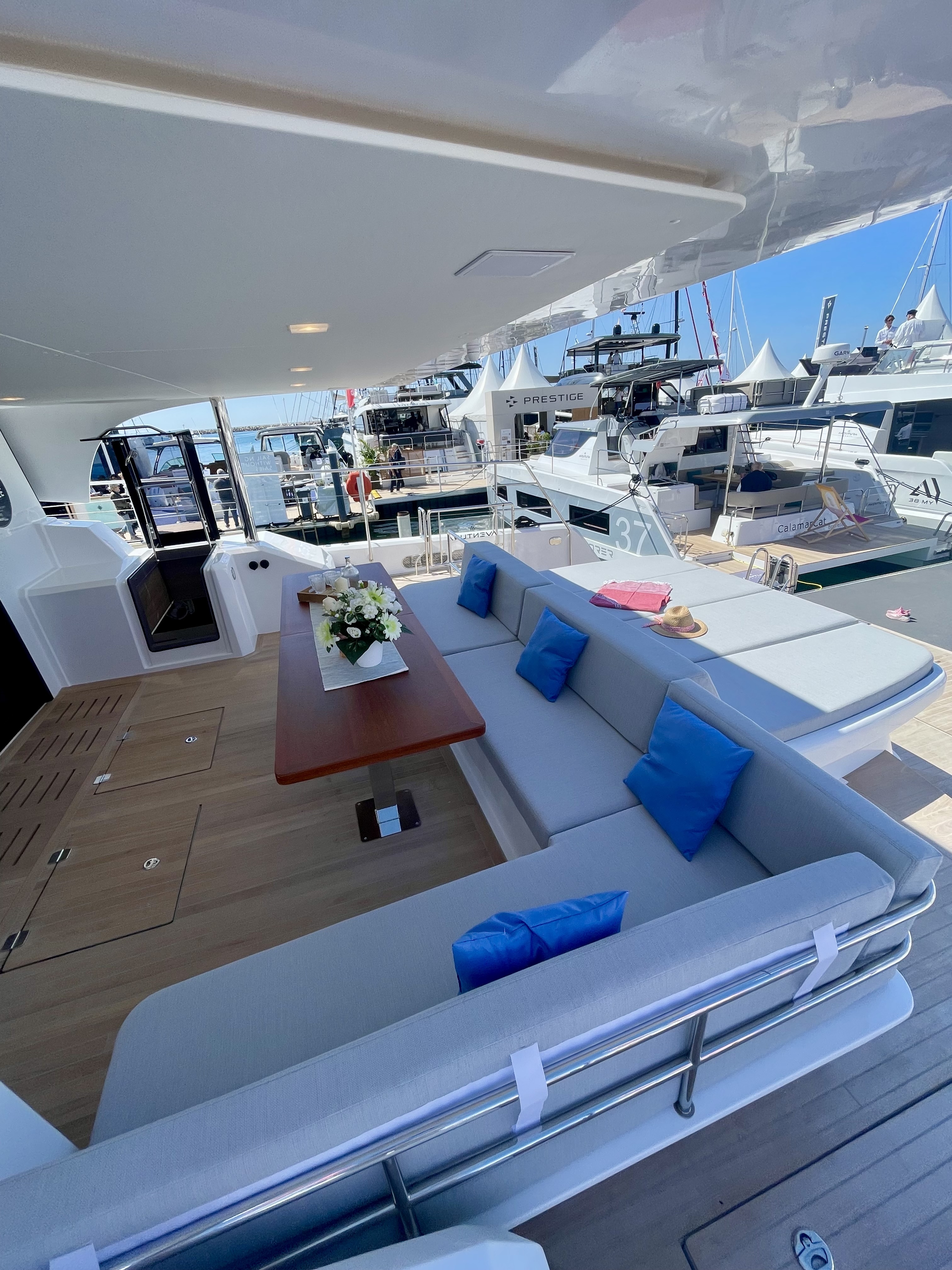 Aventura 56 MY