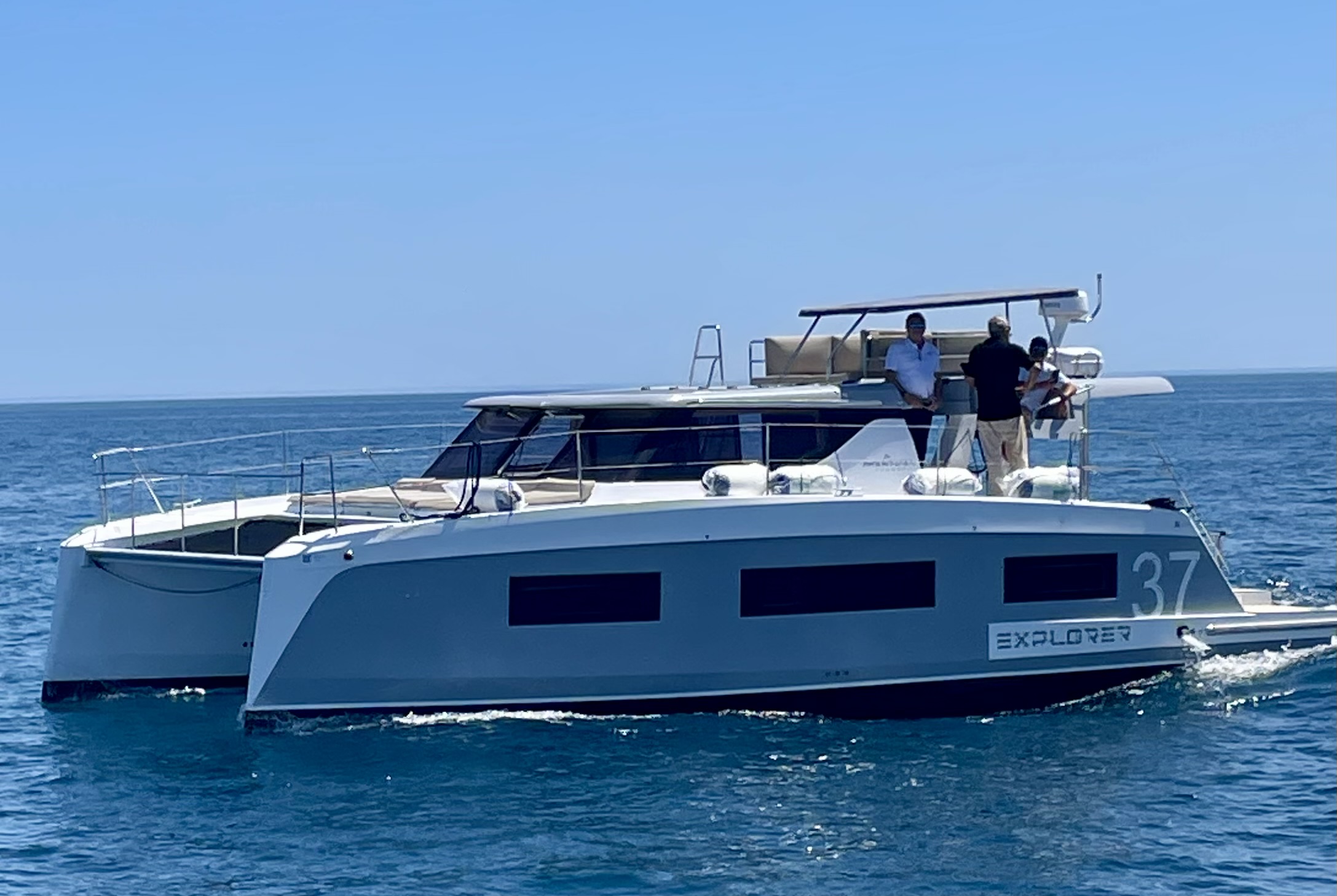 Aventura 37 Explorer