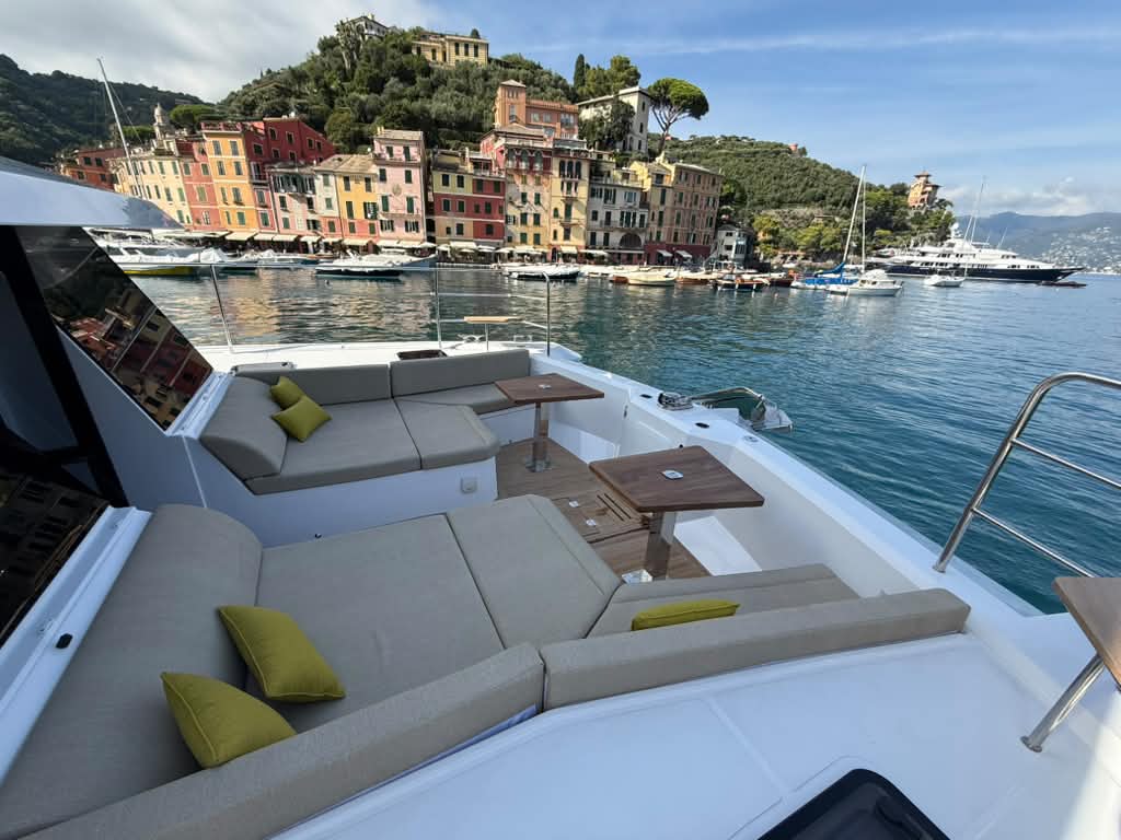 Aventura 56 MY